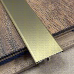 Т-образный профиль из цветной нержавейки на алюминиевой ножке(от 10 шт)